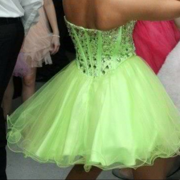 Green Formal Dress - Picture 1 of 2